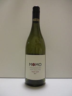 MOMO Pinot Noir 2011